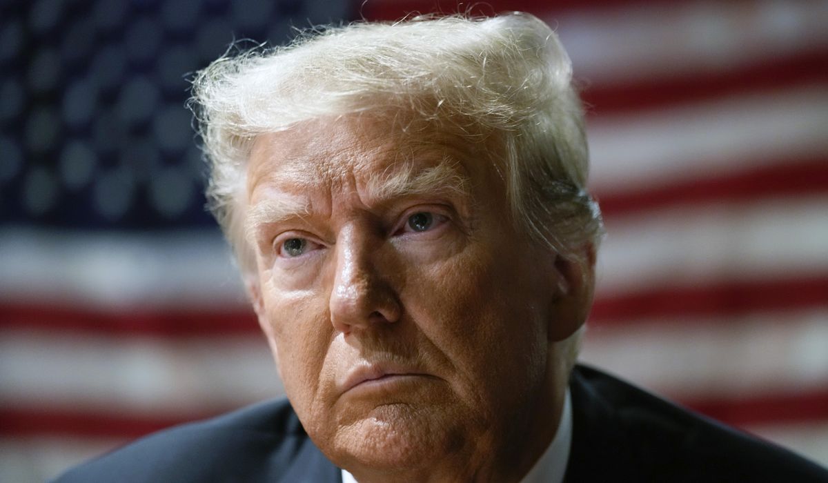 NextImg:Trump says no one has told him to expect an indictment