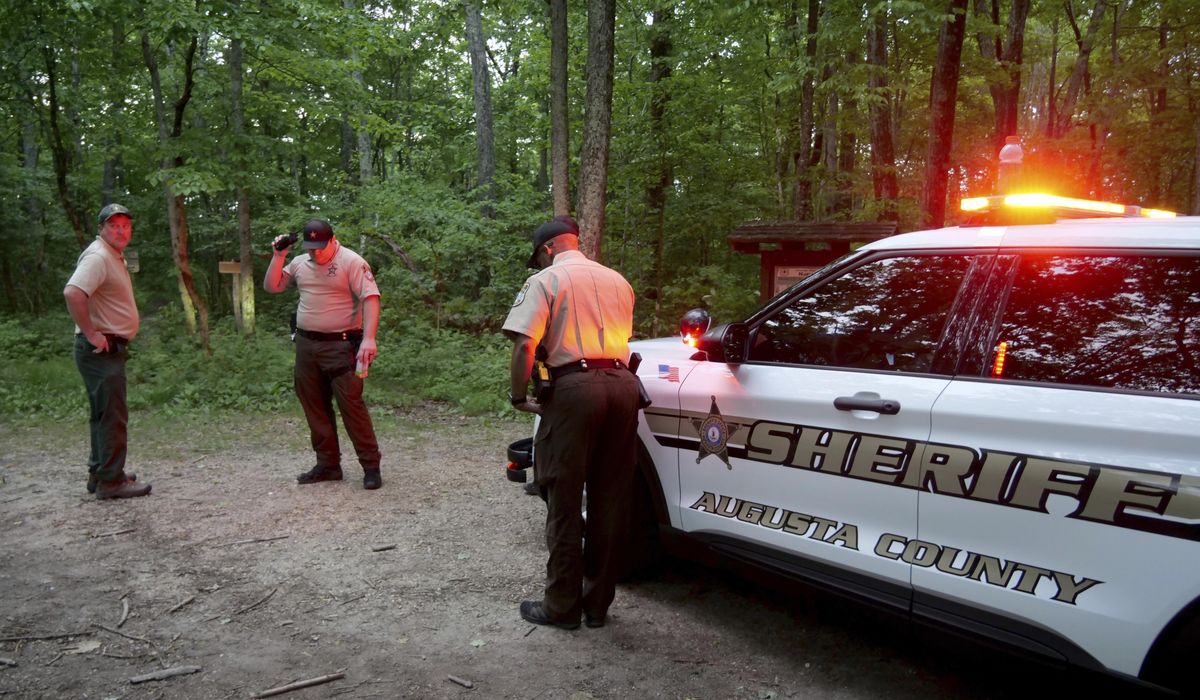 NextImg:It will take days to collect debris from plane that flew over Washington, crashed in rural Virginia