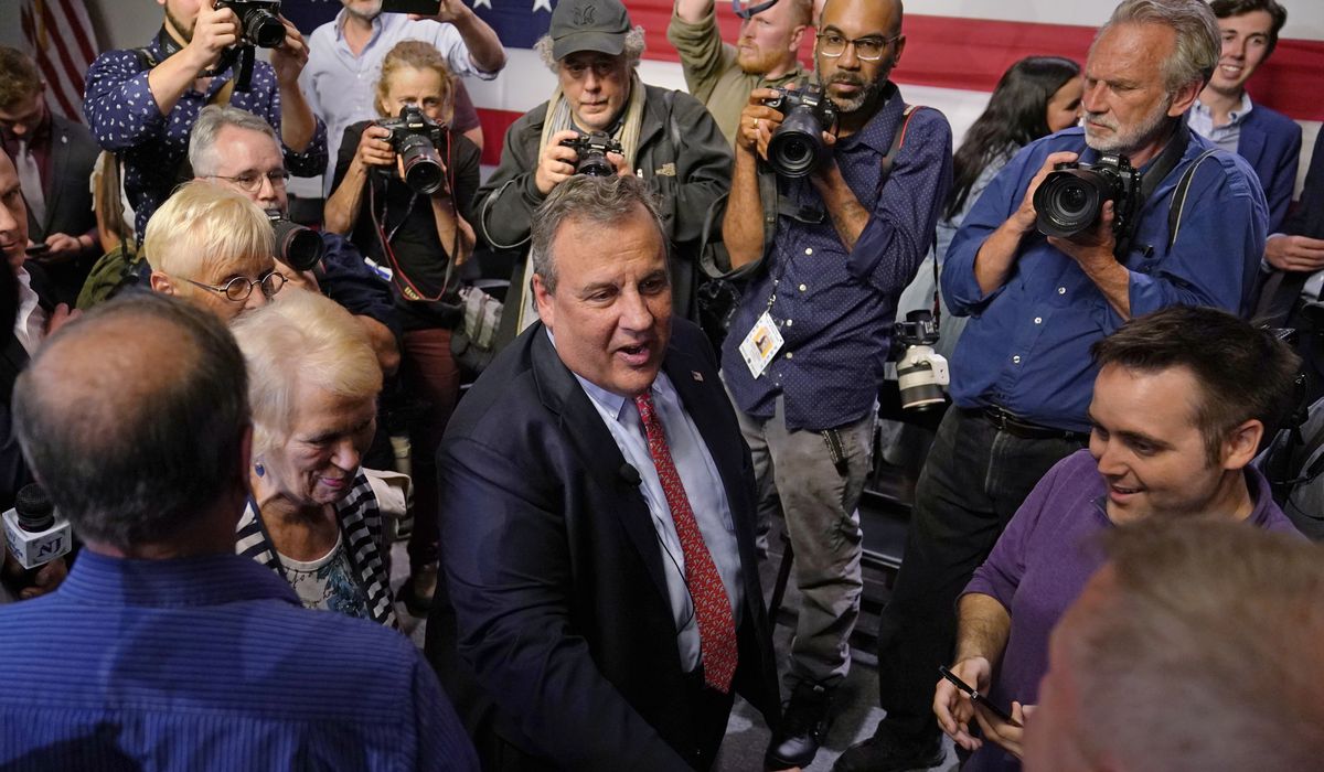 NextImg:CNN to hold a town hall with Chris Christie on June 12