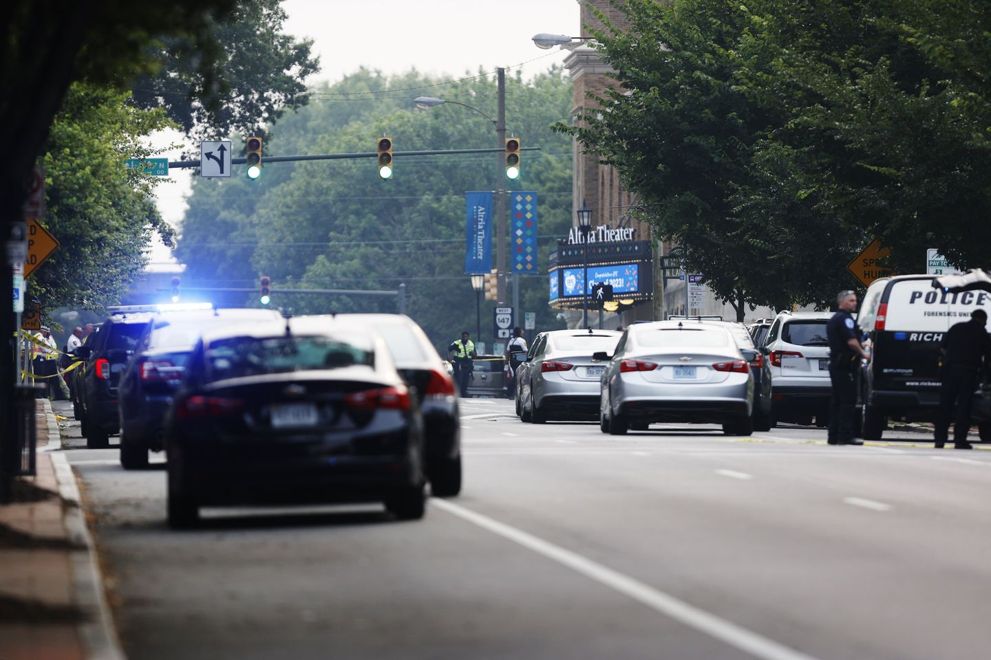 2 dead in shooting after high school graduation ceremony in Richmond, Virginia capital