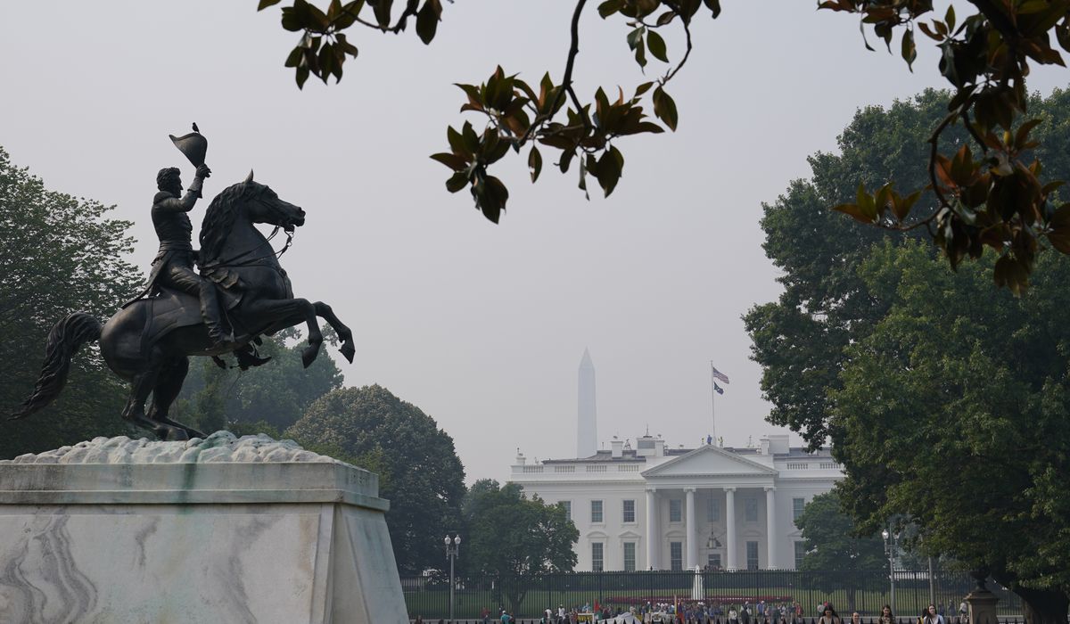 NextImg:White House postpones major LGBT event, citing poor air