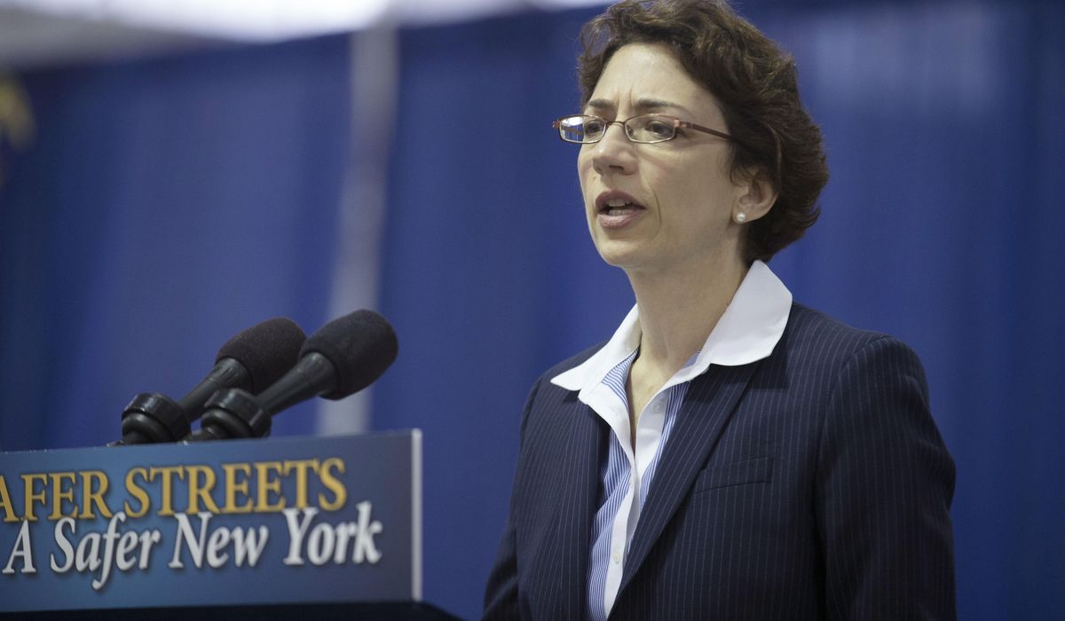NextImg:Biden picks longtime transportation official as acting head of the Federal Aviation Administration