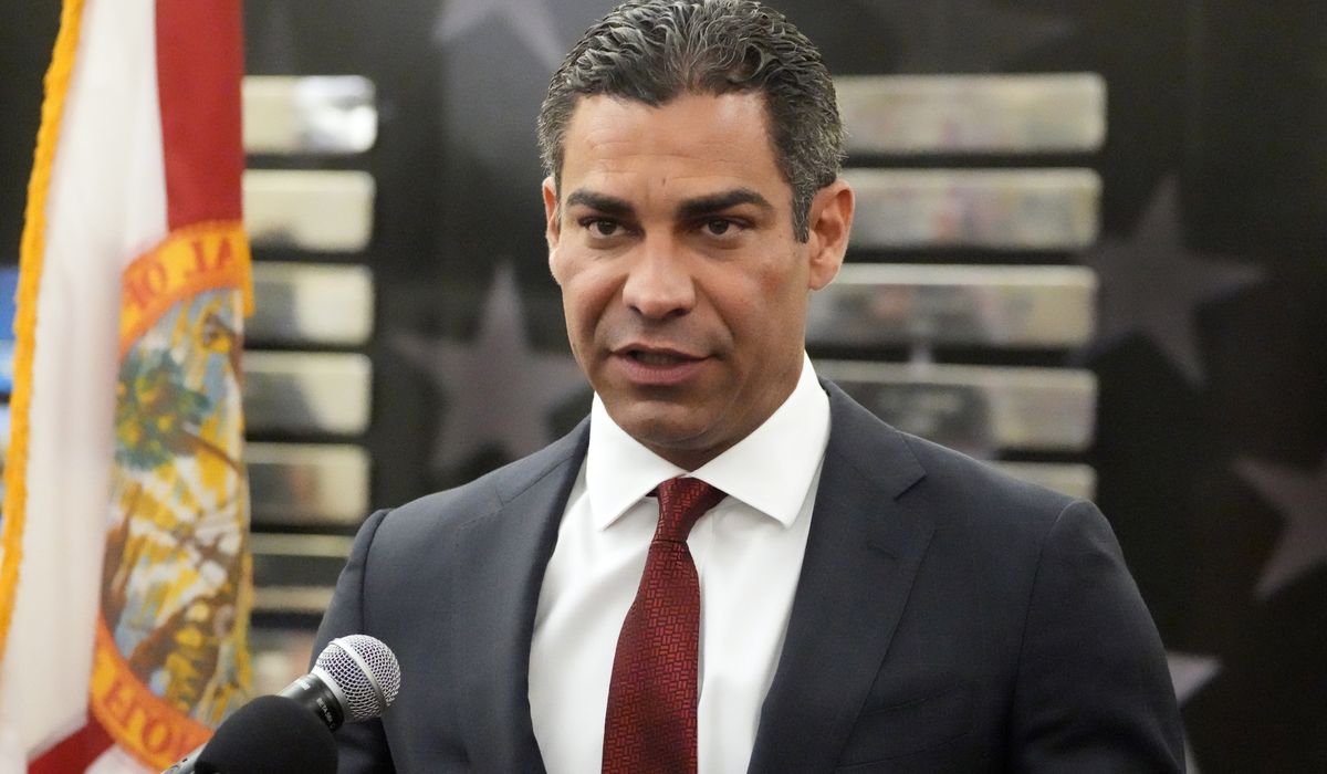 NextImg:Miami Mayor Francis Suarez files paperwork to launch 2024 GOP White House bid