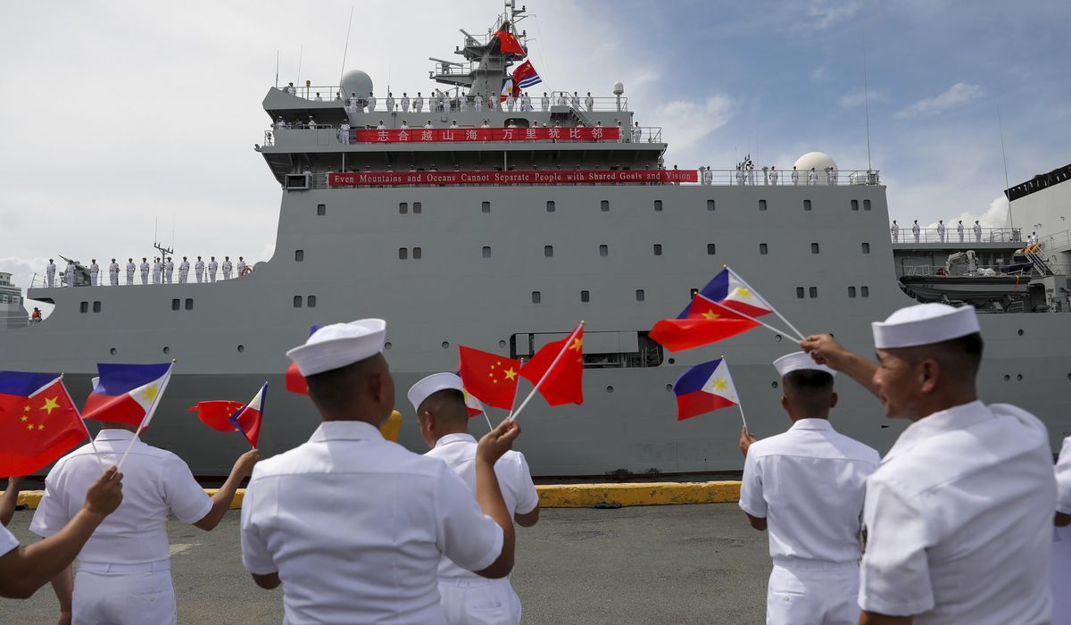 NextImg:Chinese navy ship pays port call to Philippines in goodwill tour of region