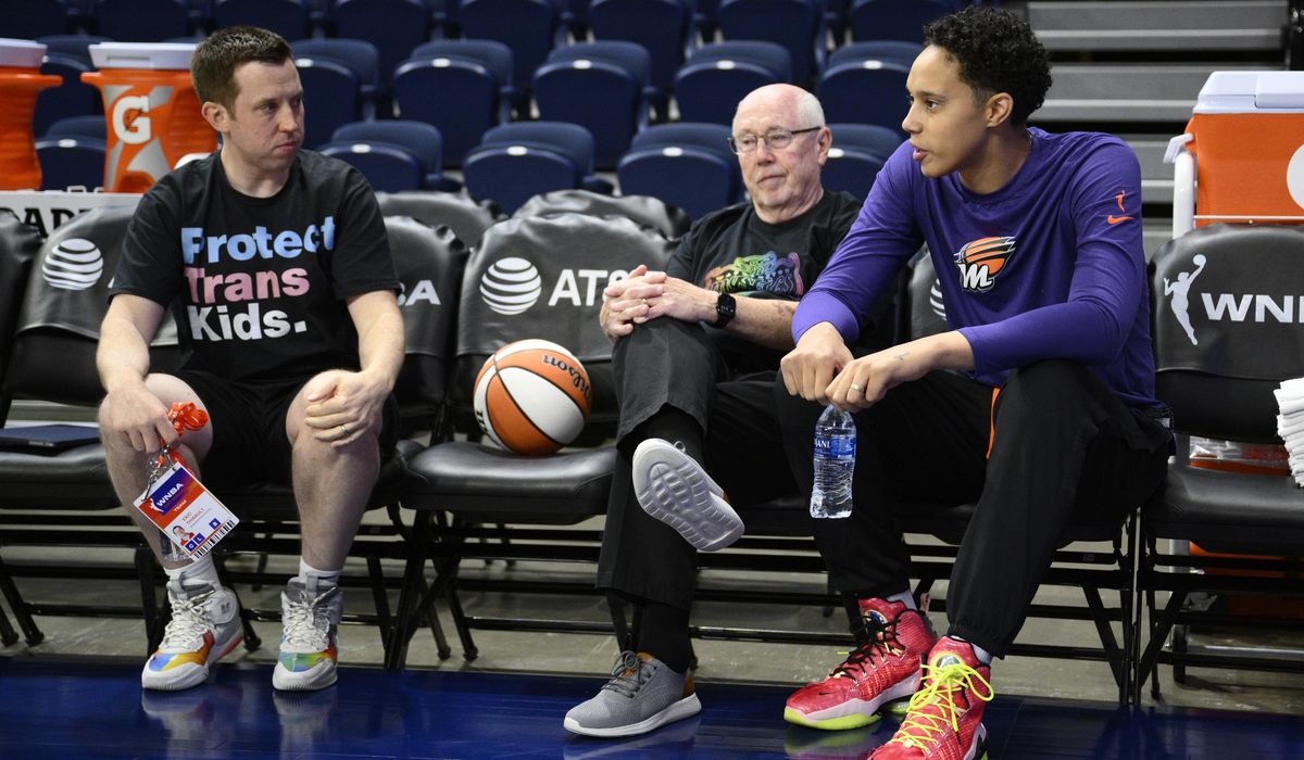 NextImg:Brittney Griner honored in Washington despite missing Mercury’s game with injury