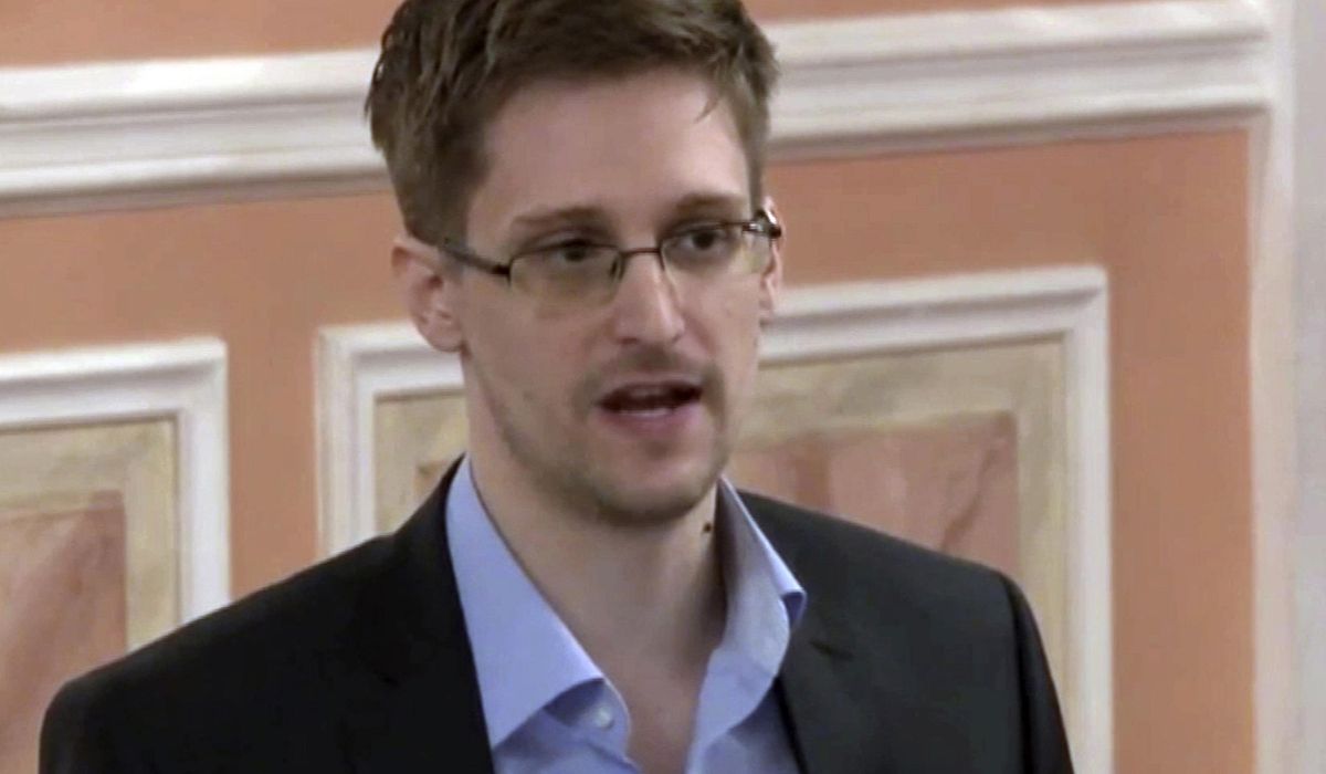 NextImg:RFK Jr. says he would pardon whistleblower Edward Snowden