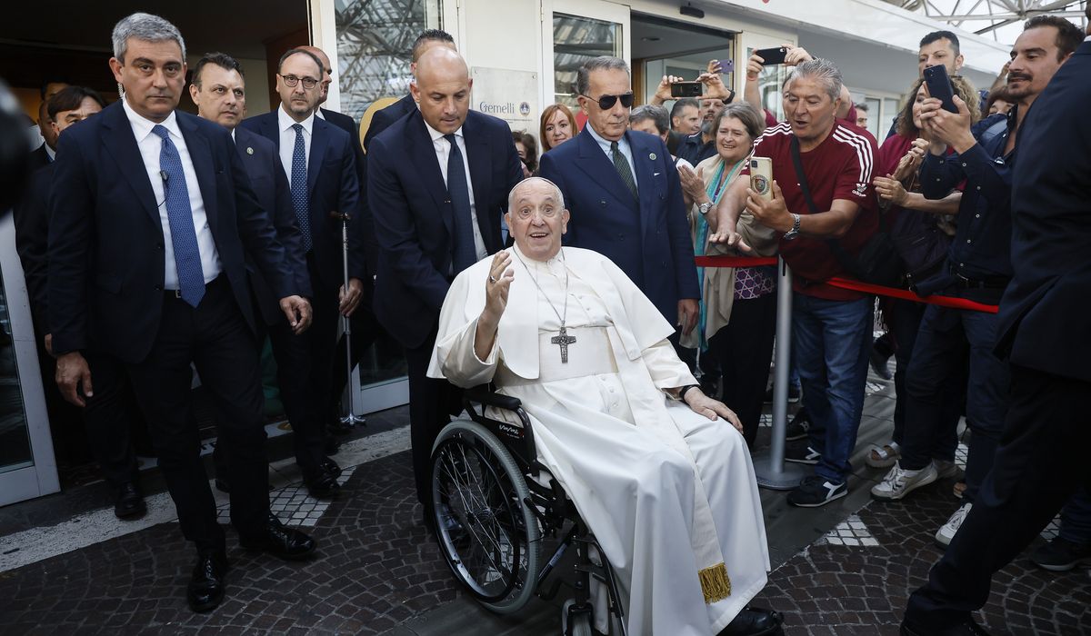 NextImg:Pope Francis leaves hospital after hernia surgery; no audiences through Sunday