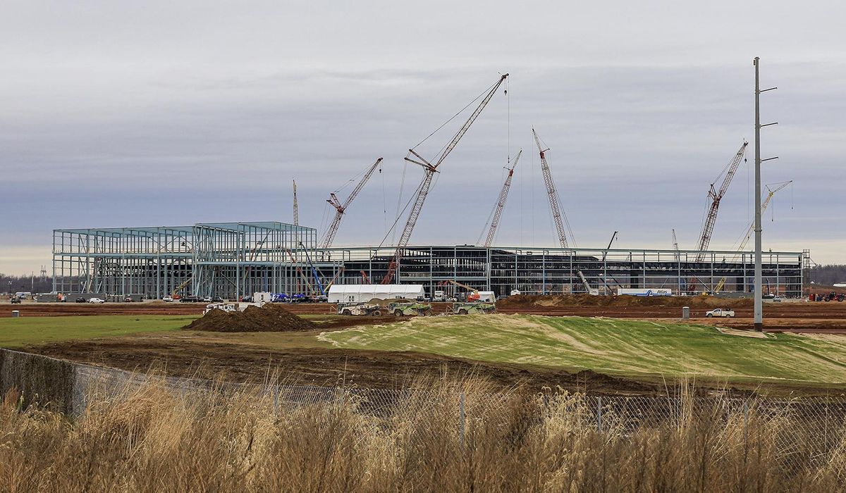 NextImg:Tennessee, Kentucky battery plants for Ford electric vehicles on track for $9.2B federal loan