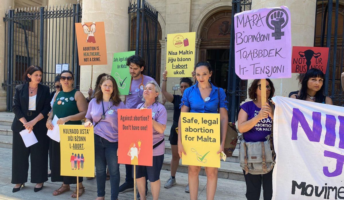 NextImg:Maltese lawmakers vote to legalize abortion, but only where there is a grave risk to the mother