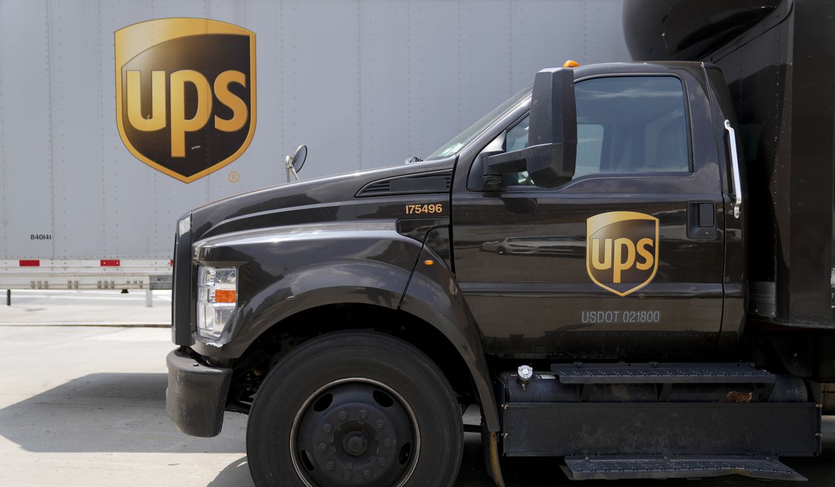 NextImg:Stalemate: UPS, Teamsters contract talks break down with each side blaming the other