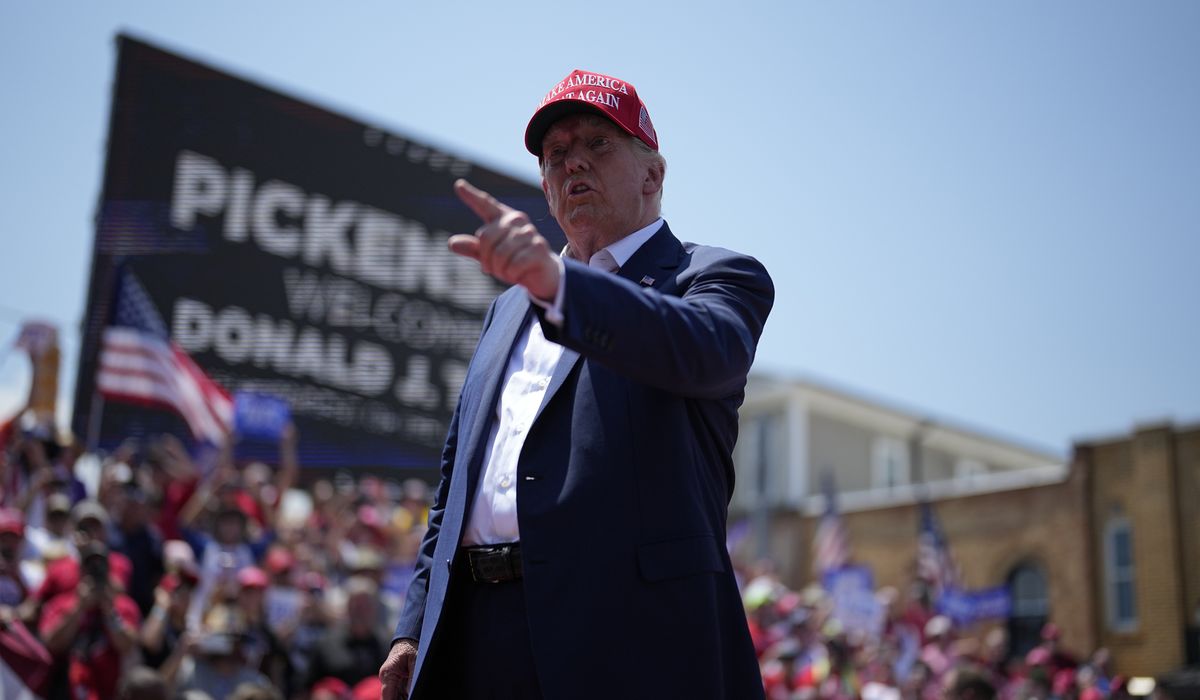 NextImg:Trump’s GOP foes bust him for ‘jailbreak bill’