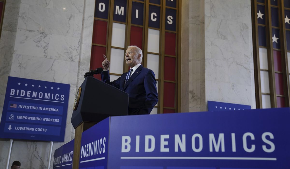 NextImg:Voters give ‘Bidenomics’ a failing grade in latest polls