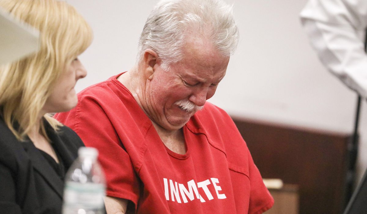 NextImg:Florida judge to murder suspect on run for 40 years: “You knew you were running from something.”