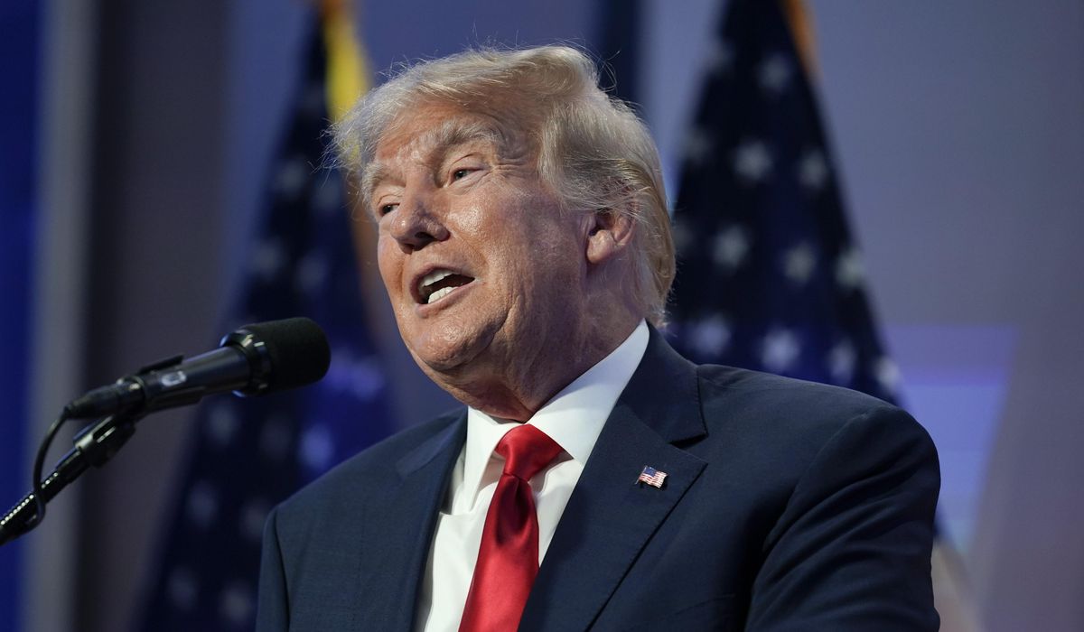 NextImg:At Iowa event, Trump plans to go after DeSantis over ethanol