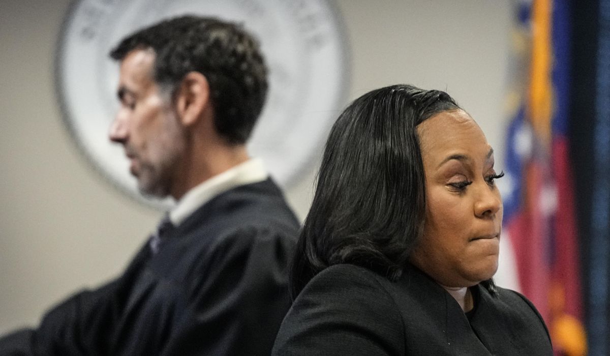 NextImg:Trump asks top Georgia court to disqualify election probe prosecutor and toss grand jury report