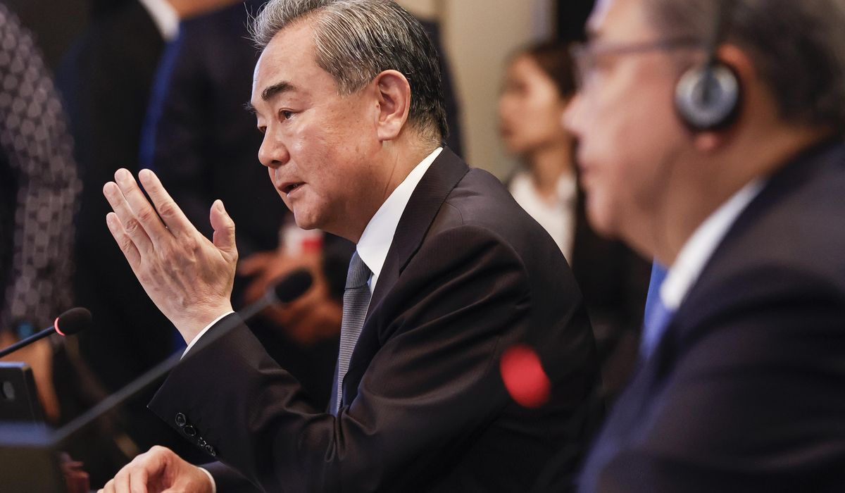 NextImg:Most Chinese Americans give thumbs down to the Communist nation