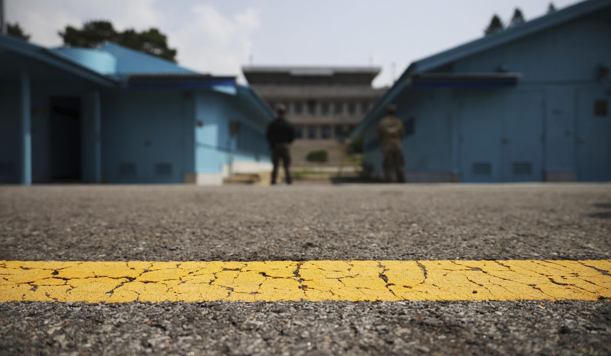 NextImg:American national crosses inter-Korean border into North Korea