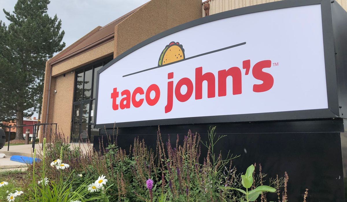 NextImg:Taco John’s restaurant chain surrenders rights to Taco Tuesday trademark in victory for Taco Bell