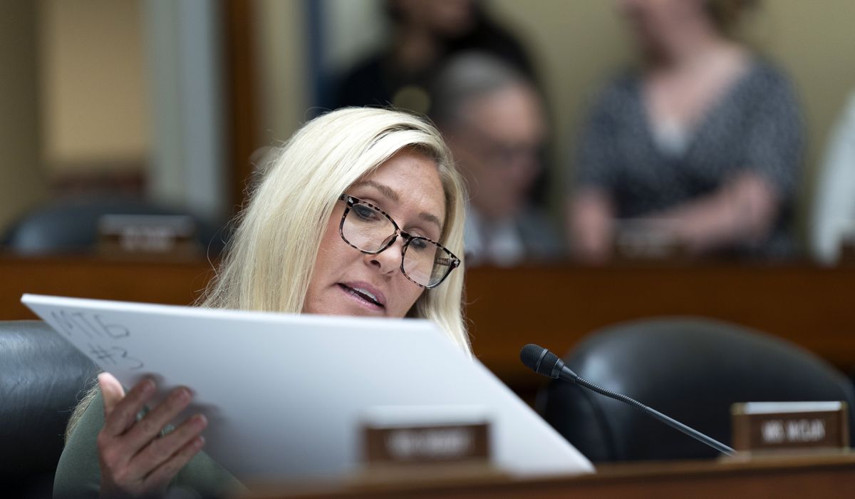 NextImg:Liberals demand probe of Marjorie Taylor Greene for showing X-rated Hunter Biden photos