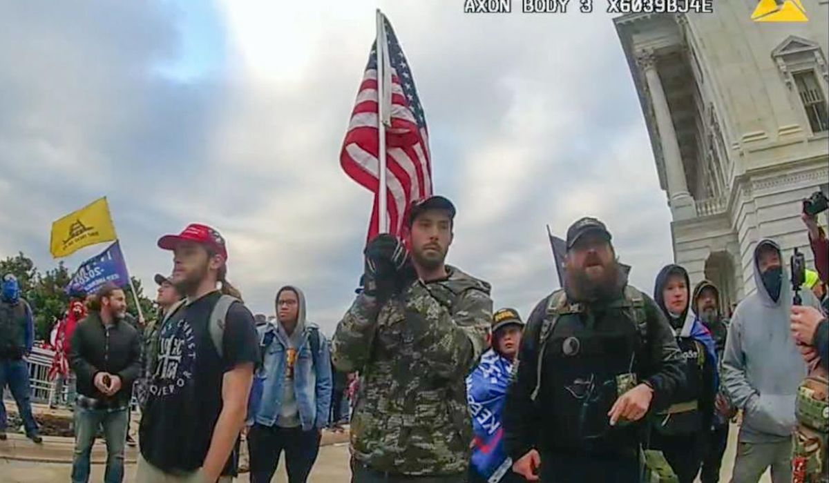 NextImg:Military veteran who stormed Capitol with loaded pistol is sentenced to 7 years in prison