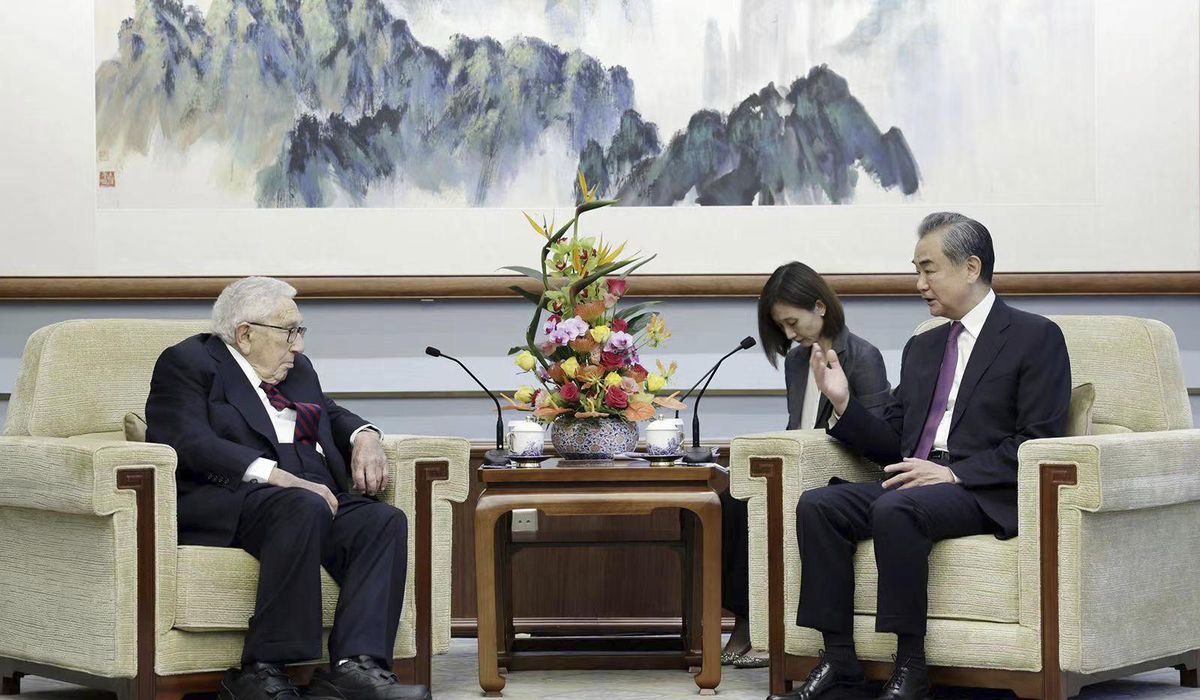 NextImg:China looks to Kissinger meeting to improve strained relations with U.S.