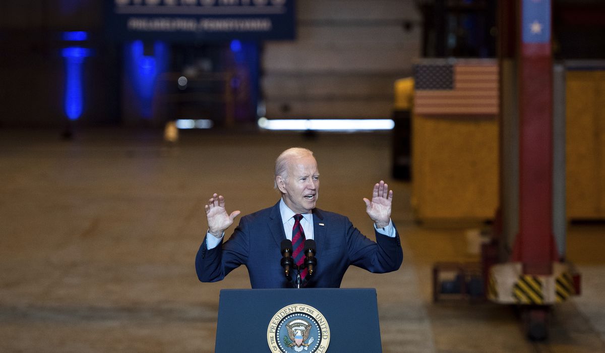 NextImg:Biden cheers unions as strike threats from coast to coast jeopardize U.S. economy