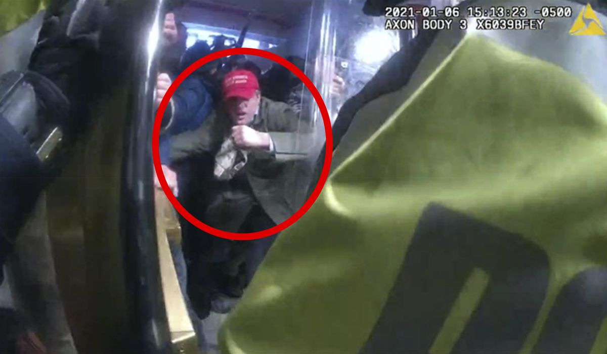 NextImg:Former Trump State Department official convicted for attacking police during Capitol riot