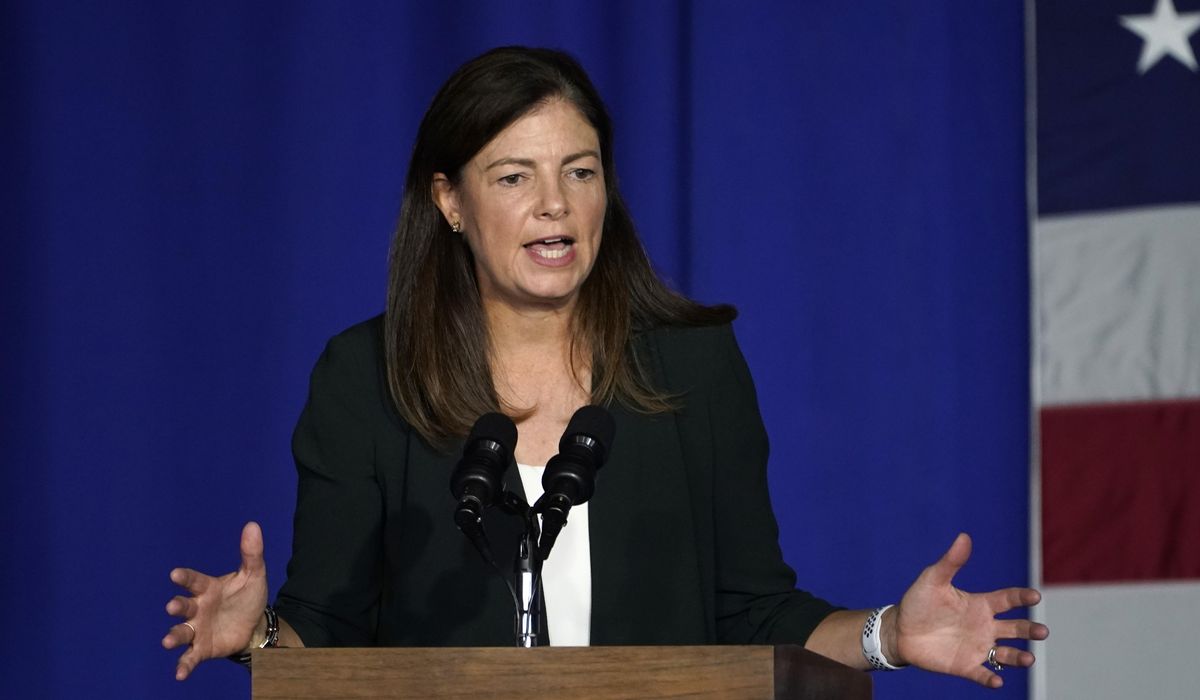 NextImg:Former U.S. Sen. Kelly Ayotte throws hat into race for New Hampshire governor