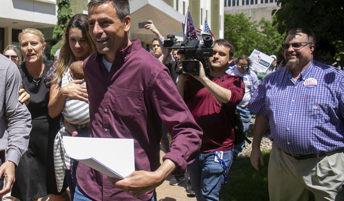 NextImg:Ryan Kelley, ex-candidate for Michigan governor, pleads guilty to misdemeanor in Capitol riot case