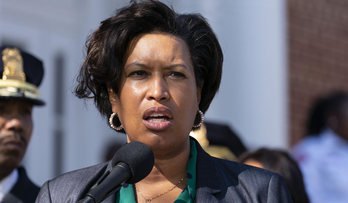 NextImg:D.C. officials try to combat rising car thefts by giving out free digital tracking tags