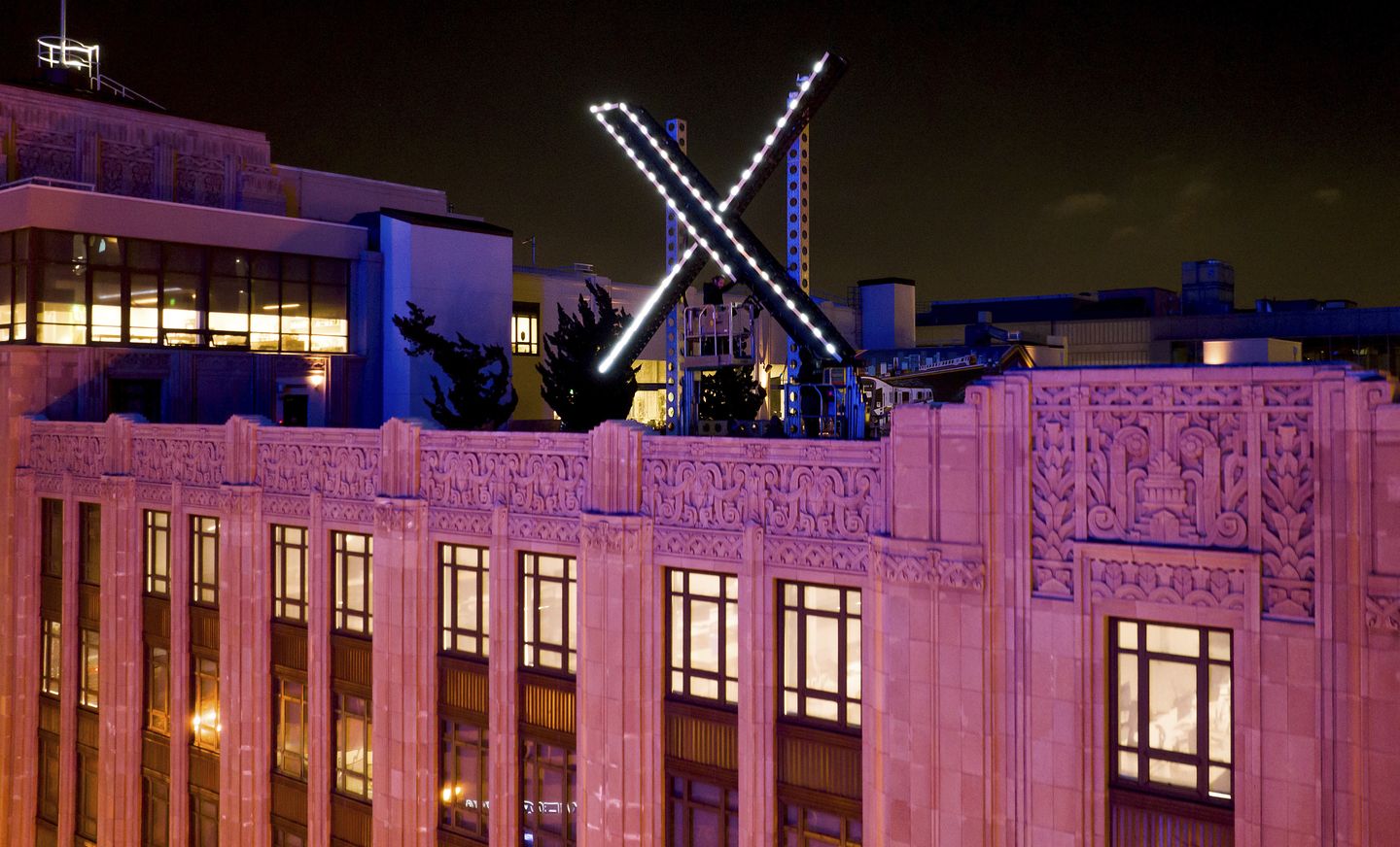 'X' sign removed from San Francisco headquarters
