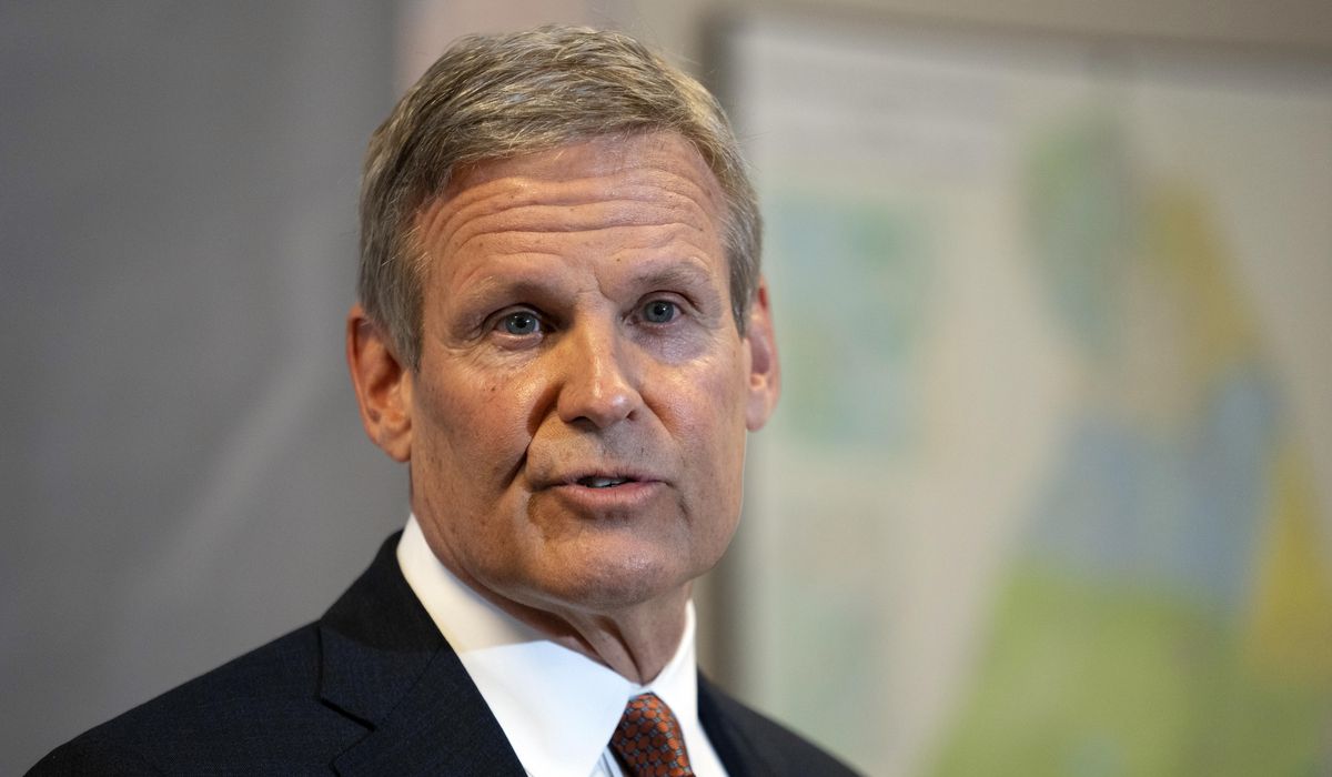 NextImg:Tennessee ban on paycheck dues deduction to teacher group can take effect, judges rule