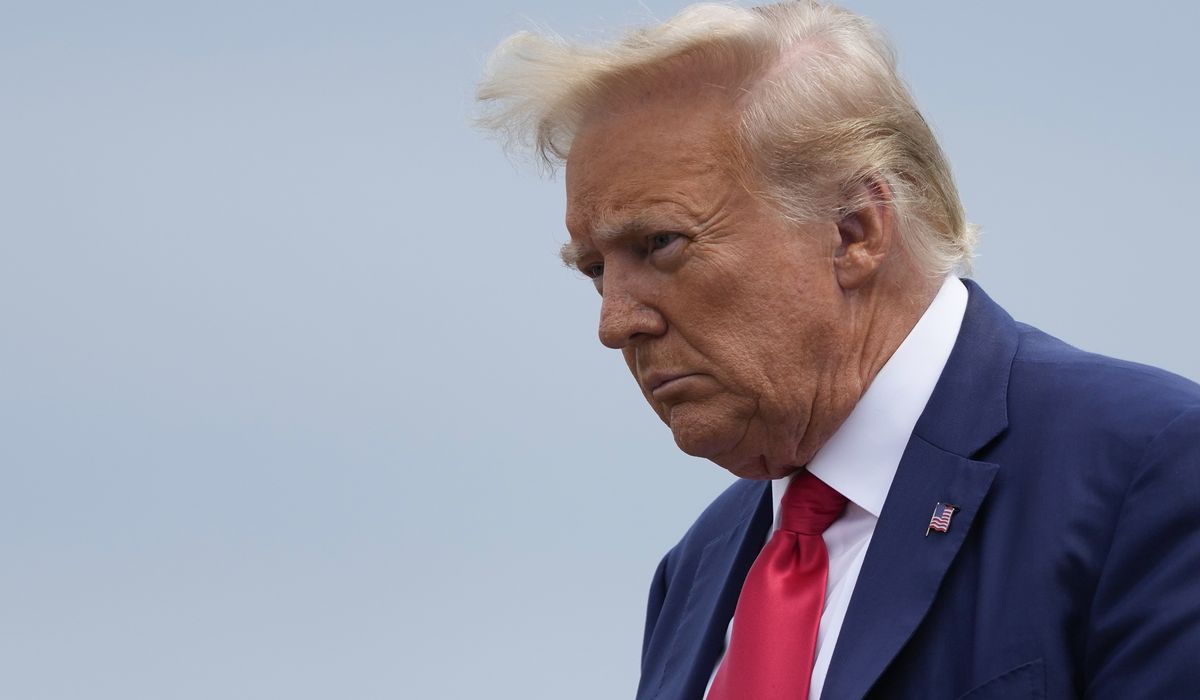 NextImg:Trump arrives at a courthouse in Washington to face a judge on Jan. 6 charges