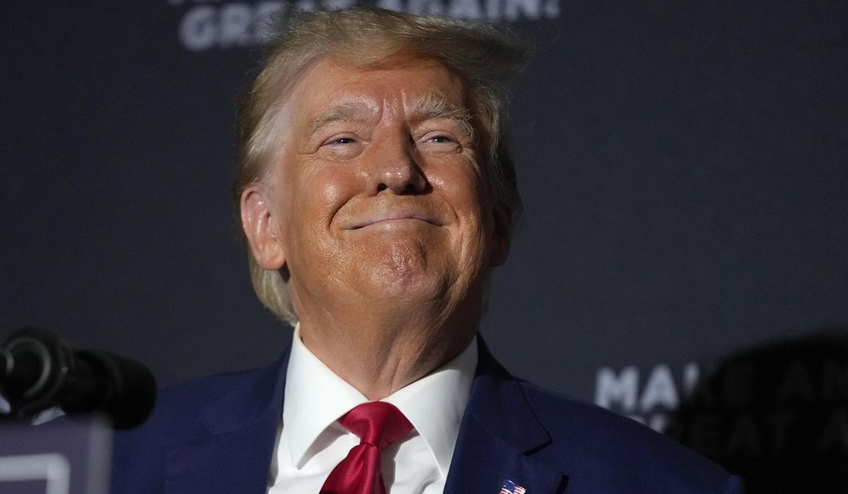 NextImg:Trump, ahead of new indictment, accuses Georgia DA Willis of affair with gang member