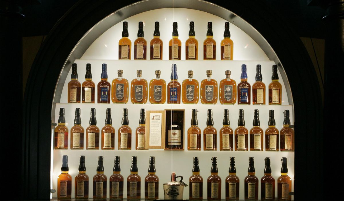 NextImg:McConnell, Warner push bill to preserve whiskey and wildlife