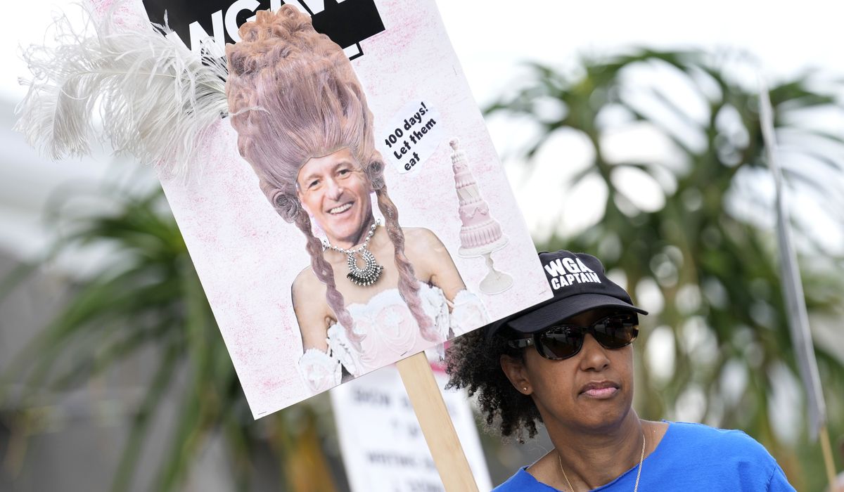 NextImg:Hollywood unions to picket Disney after hurricane cancellations