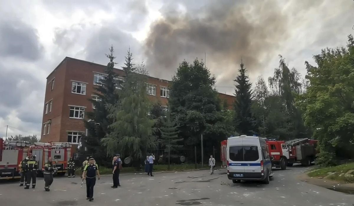 NextImg:Large explosion rocks factory, creates mushroom-like cloud near Moscow; dozens injured