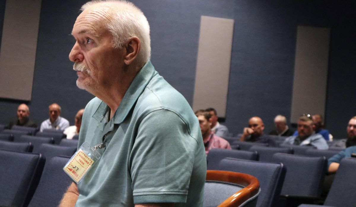NextImg:Coal miners plead with feds for stronger enforcement during emotional hearing on black lung rule
