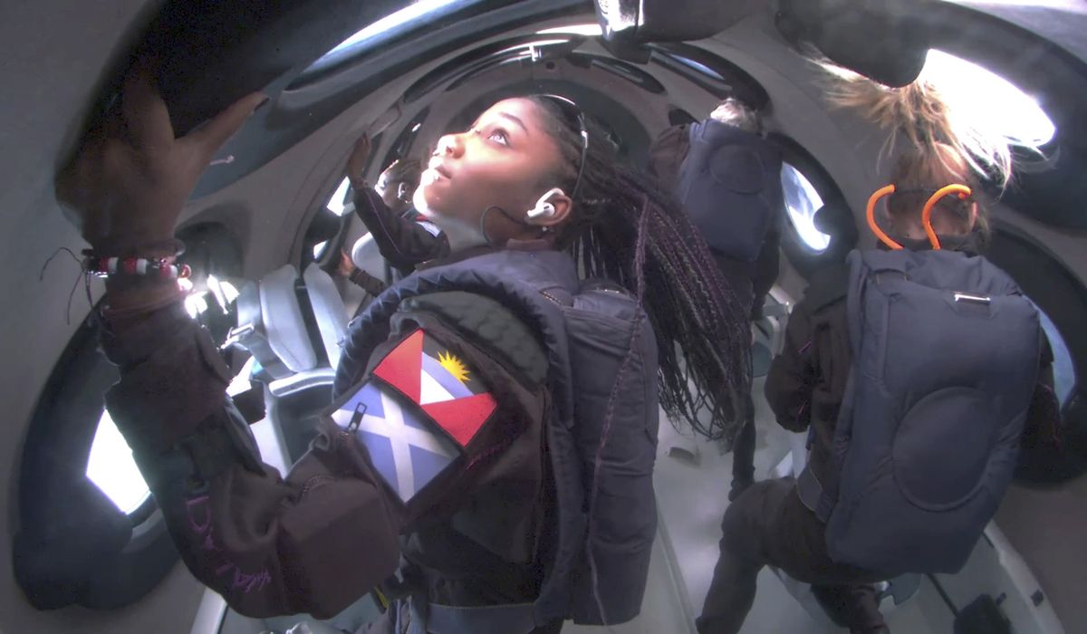 NextImg:Virgin Galactic flies its first tourists to the edge of space