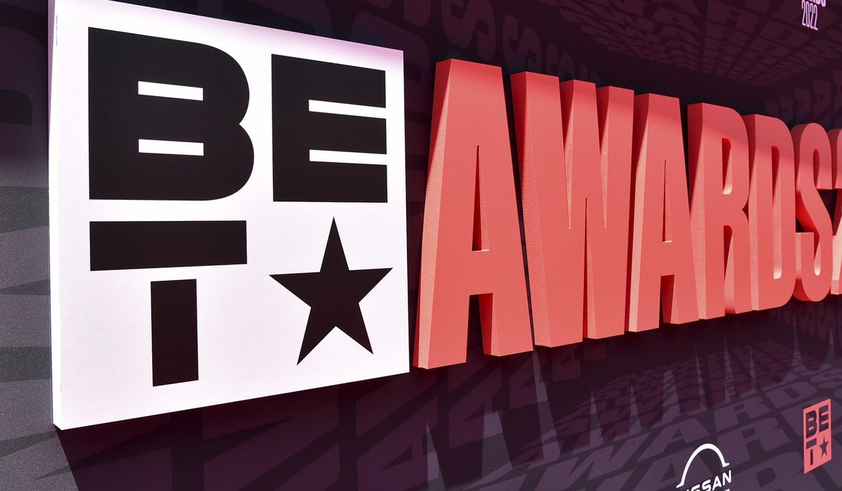 NextImg:Paramount decides it won’t sell majority stake in BET Media Group, source tells AP