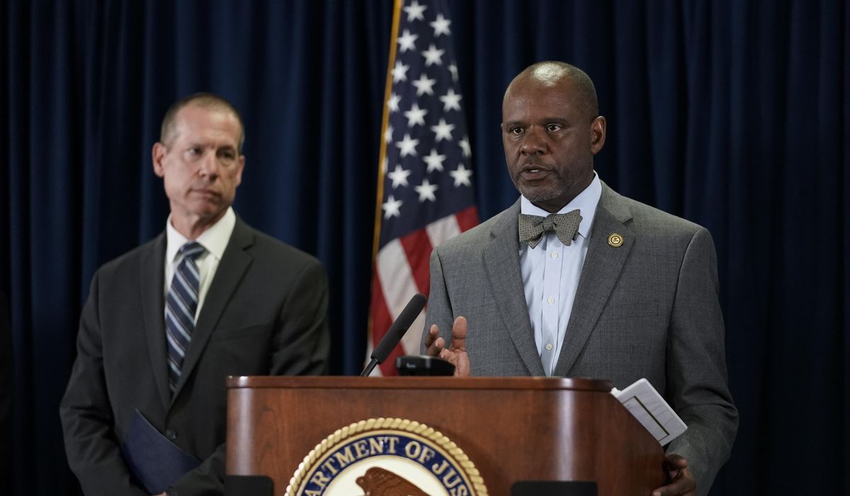 NextImg:Authorities charge 9 current and former California police officers in corruption case