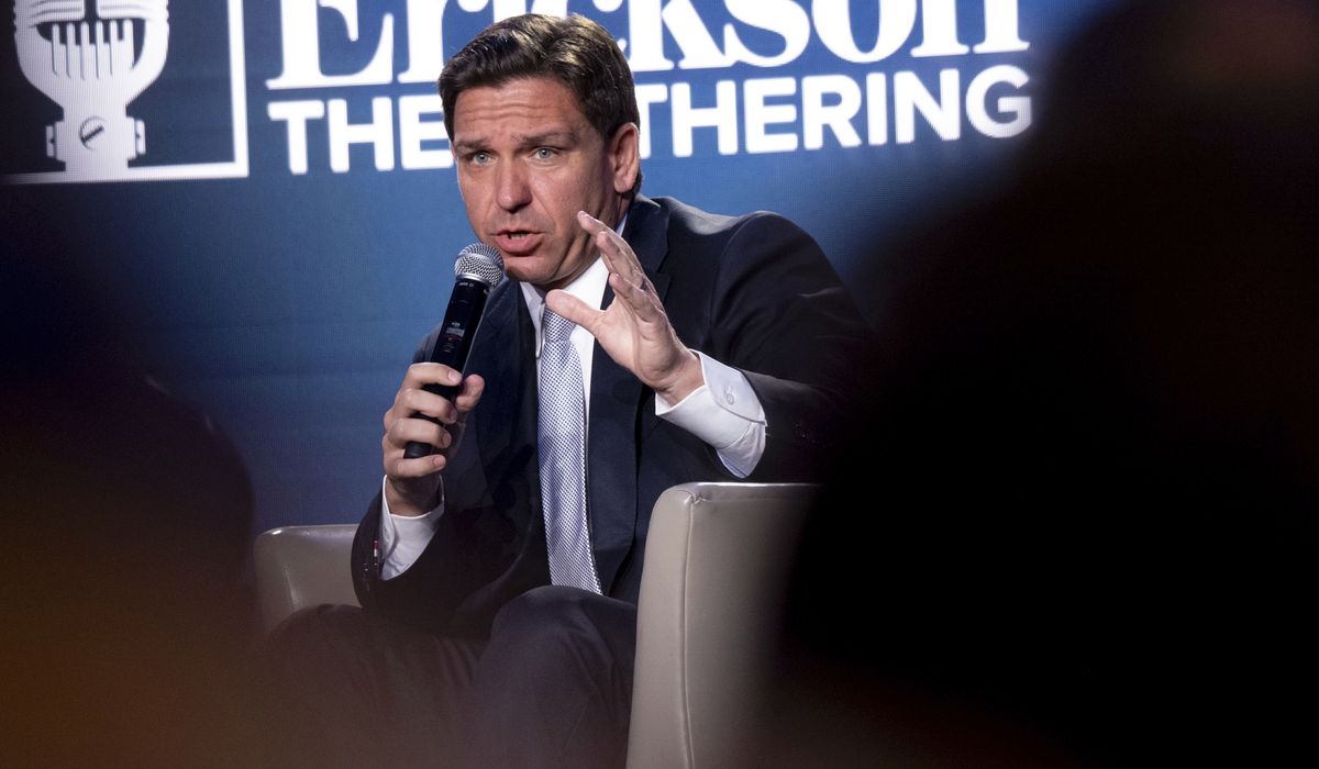 NextImg:DeSantis offers California aid ahead of Hurricane Hilary landfall