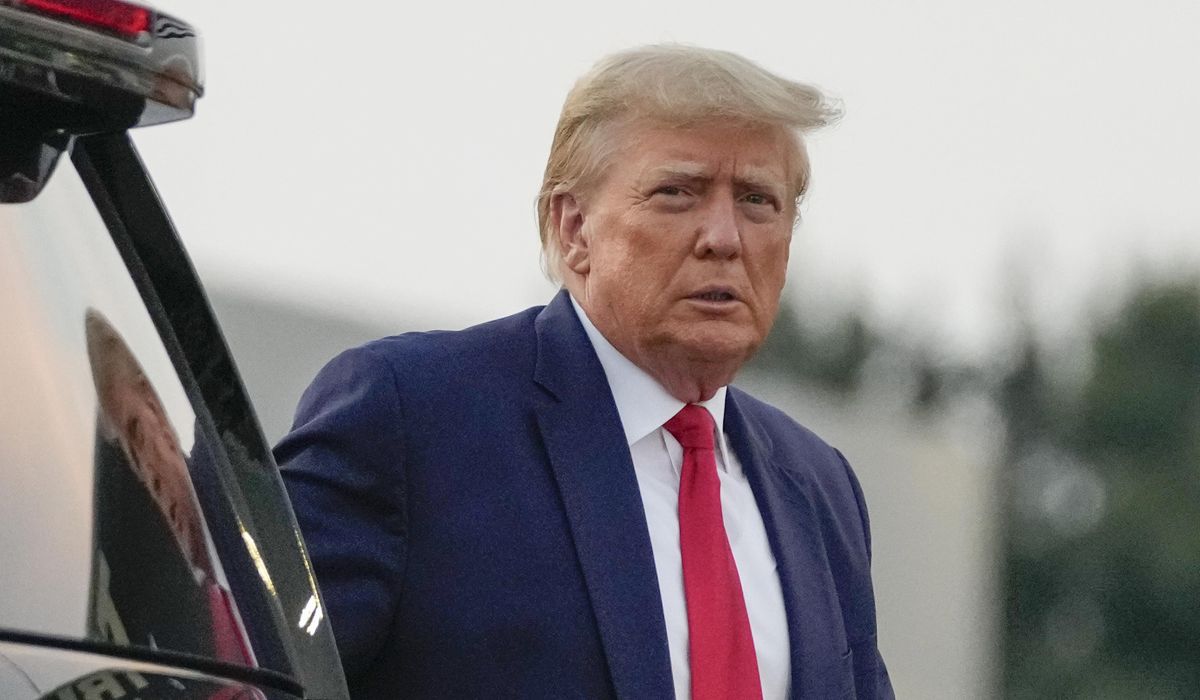 NextImg:Trump returns to X after surrendering in Georgia