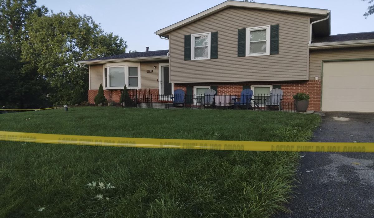 NextImg:5 family members were found fatally shot in an Ohio home by police checking on their welfare