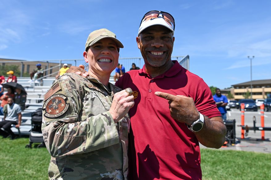 Suitland, MD - The Washington Commanders hosted a walk-through practice at Joint Base Andrews. After the practice, the players interacted with the on-site military personnel, their families, and friends. (Joe Glorioso | All-Pro Reels)