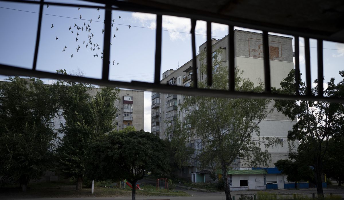 NextImg:An evacuation order finds few followers in northeast Ukraine despite Russia’s push to retake region