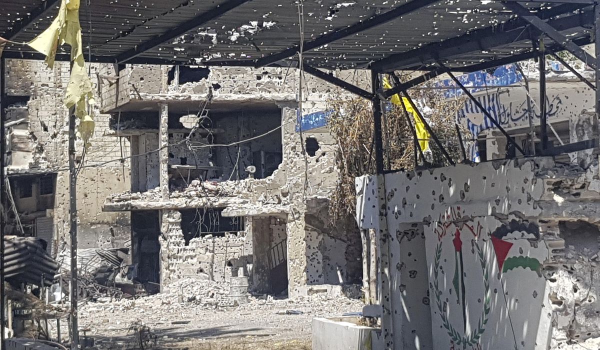 NextImg:Clashes resume between factions in Lebanon’s largest Palestinian refugee camp