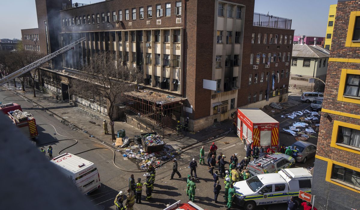 NextImg:South African government announces official inquiry into deadly Johannesburg building fire