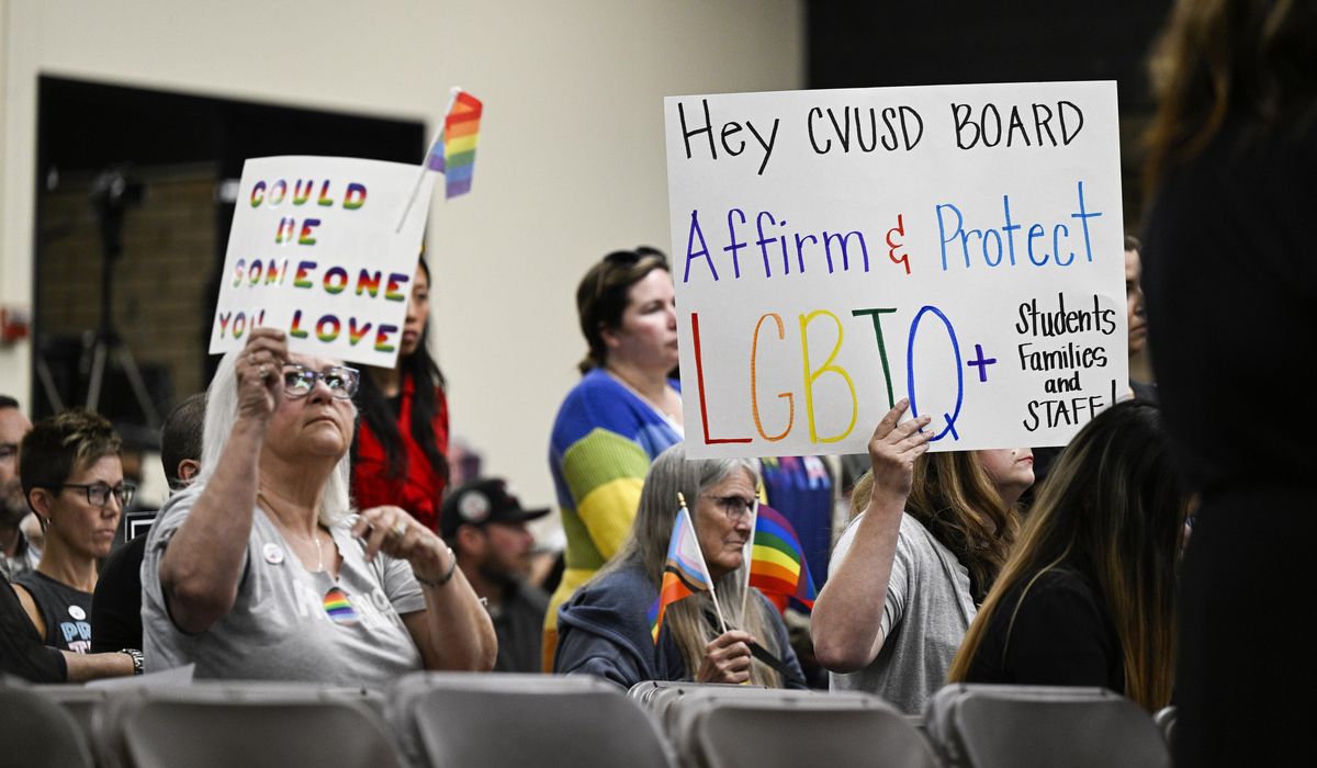 NextImg:California judge halts district policy requiring parents be told if kids change pronouns