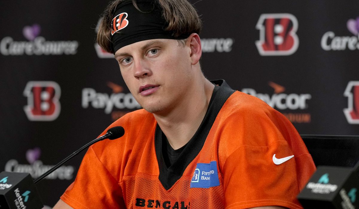 NextImg:Bengals QB Joe Burrow becomes NFL’s highest-paid player with $275 million deal